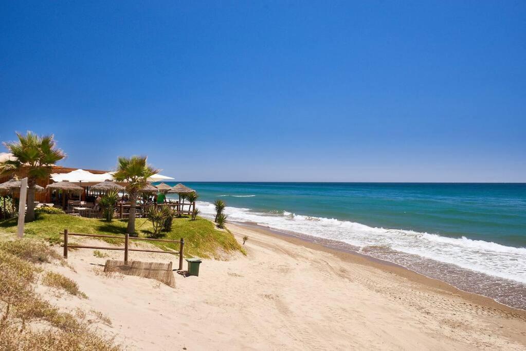 Apartment Oleholidays 113 Romana Playa Junto Al Mar