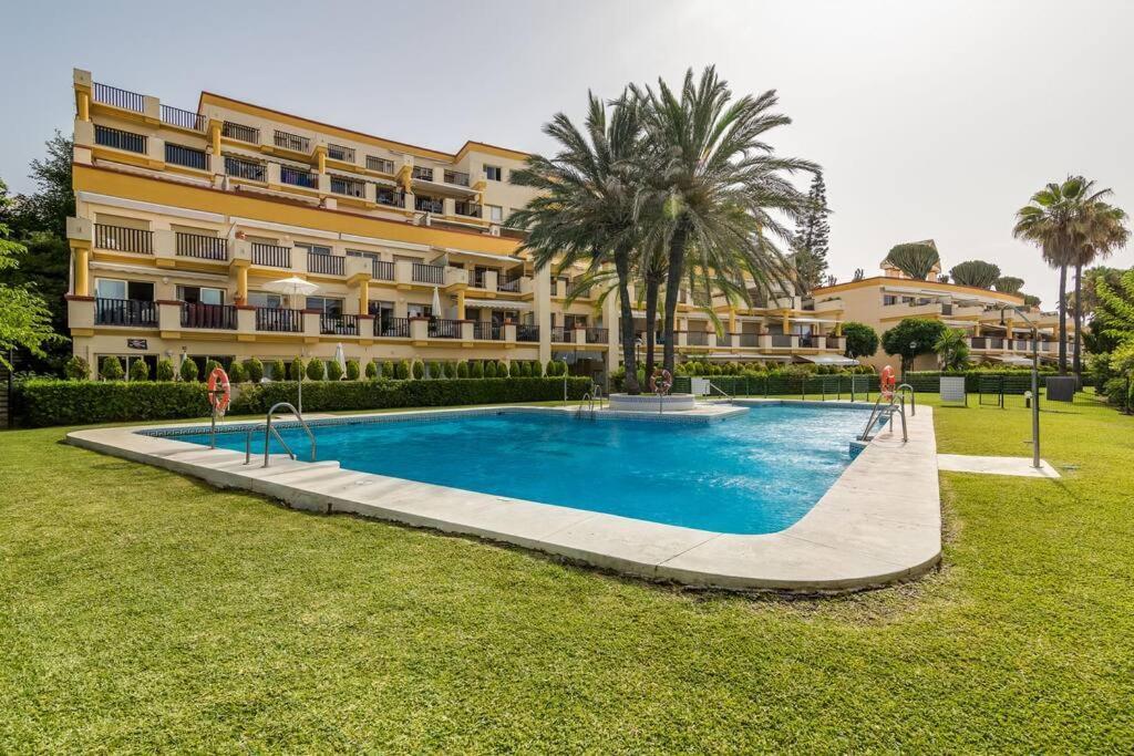 Apartment Oleholidays 113 Romana Playa Junto Al Mar *