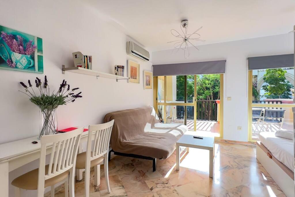 Oleholidays 113 Romana Playa Junto Al Mar Apartment Marbella